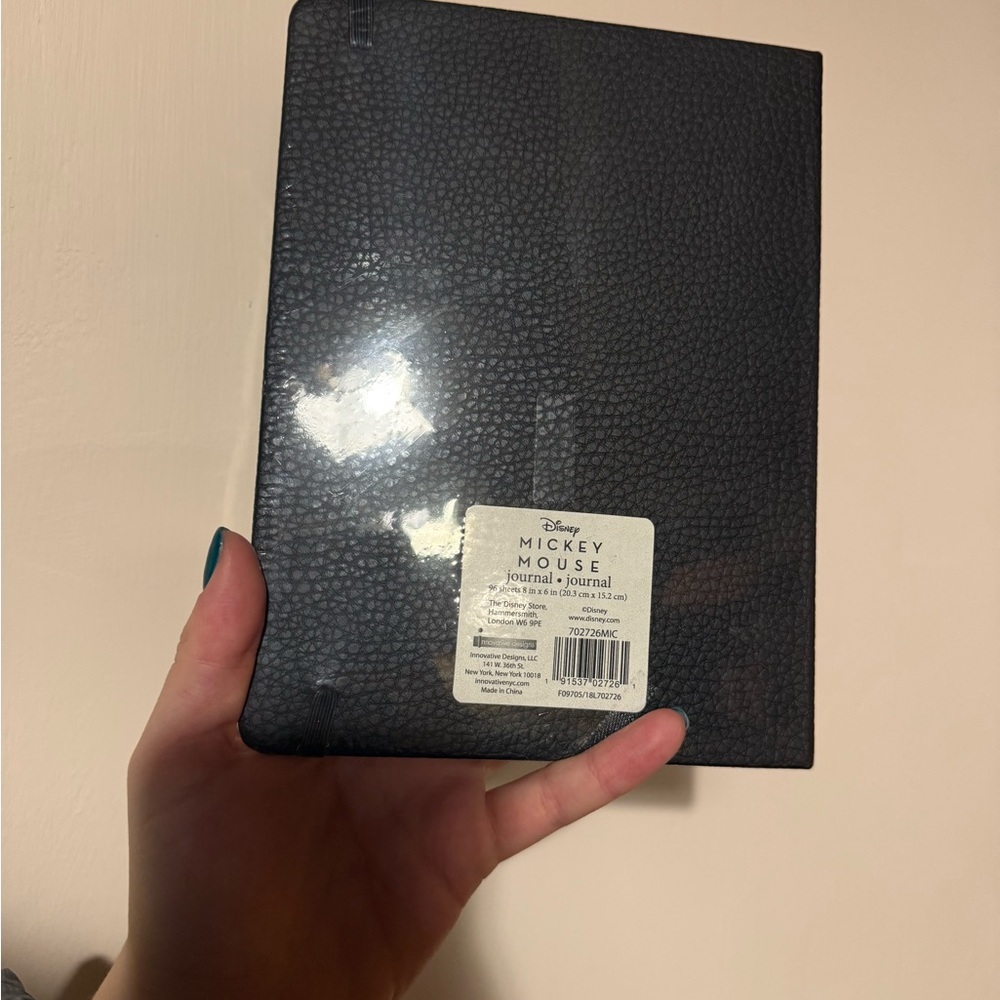 NEW HALLMARK Disney Black Pebbled Faux Leather Mickey Mouse Journal 96 Pages - Picture 3 of 3